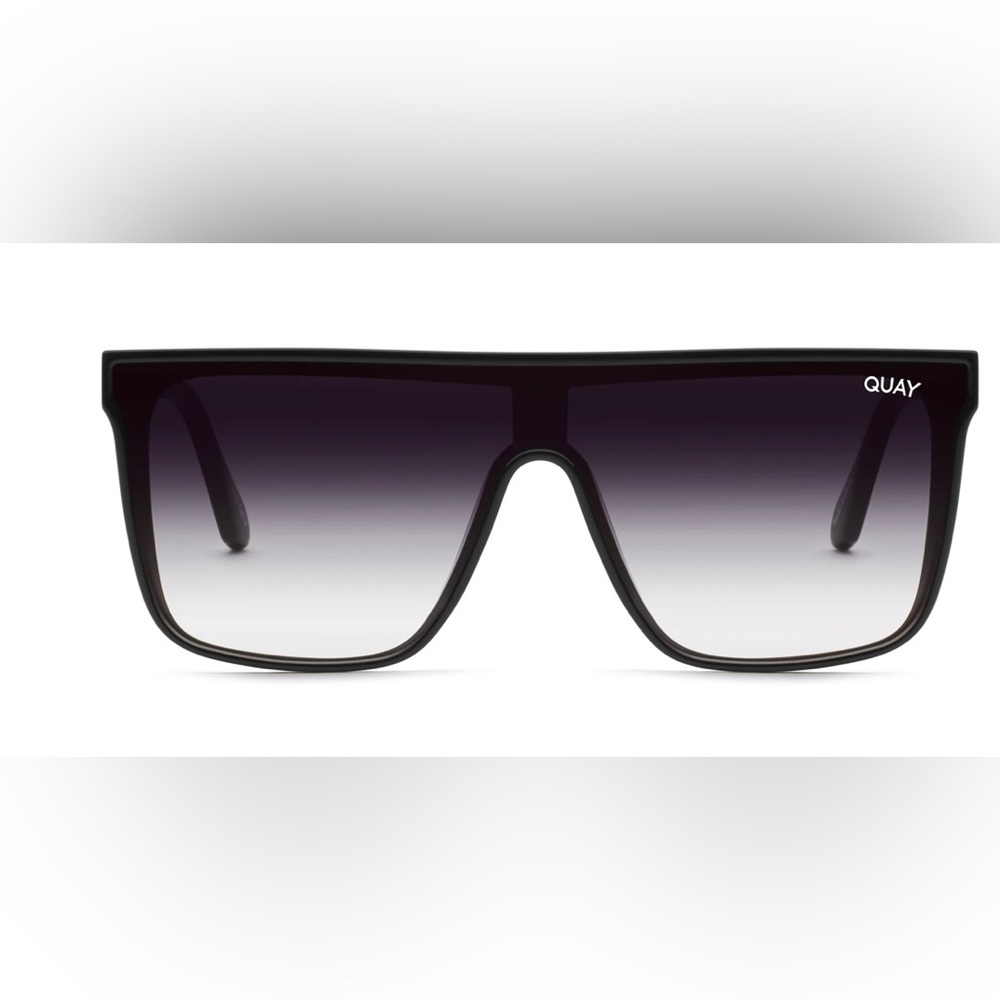Polarized Quay Nightfall Sunglasses. Never worn. Black/Lens Fade